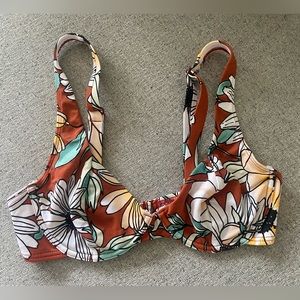 URBAN OUTFITTERS bikini top